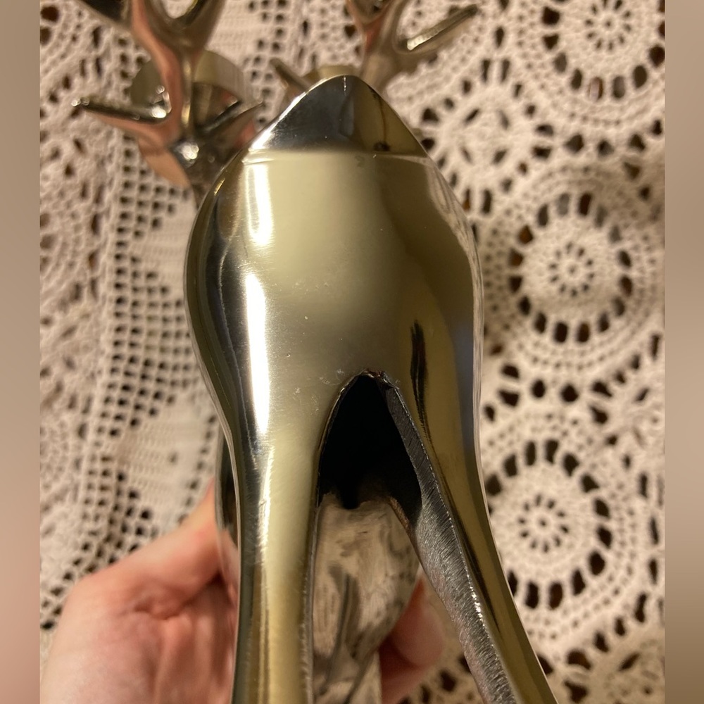 Reindeer Christmas Winter Tealight Candle Holder - Metal Tall Decor - Picture 8 of 15